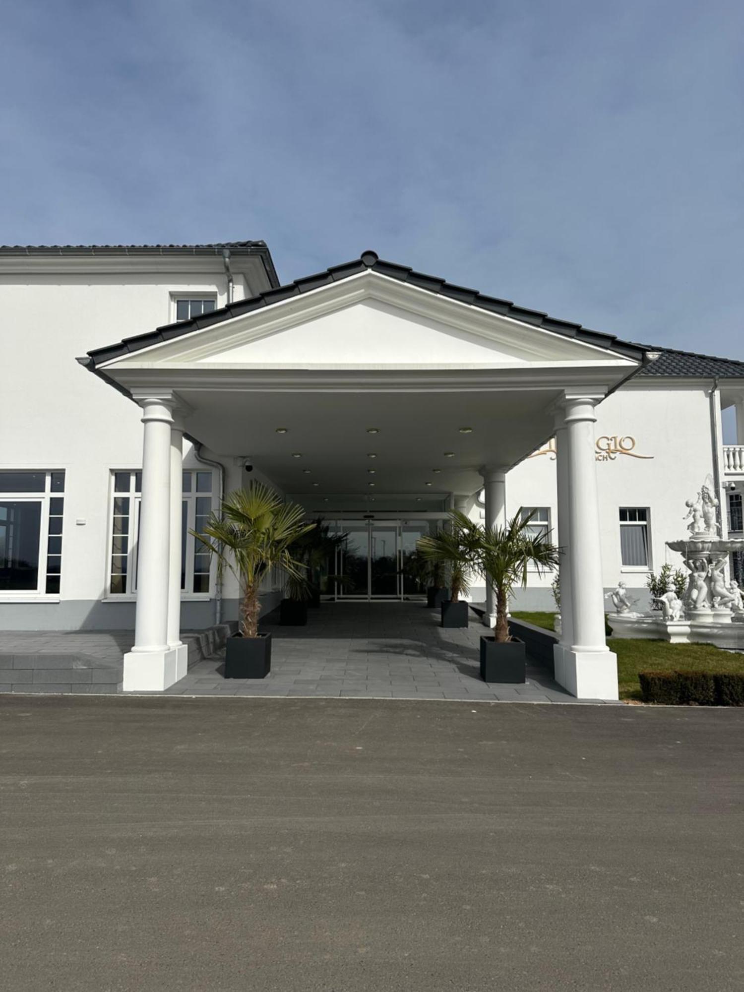 Villaggio Hotel Mackenbach Екстер'єр фото
